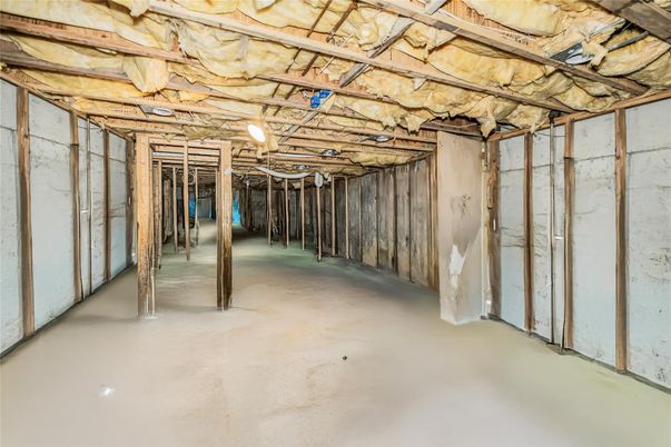 Interior, Wooden Beams