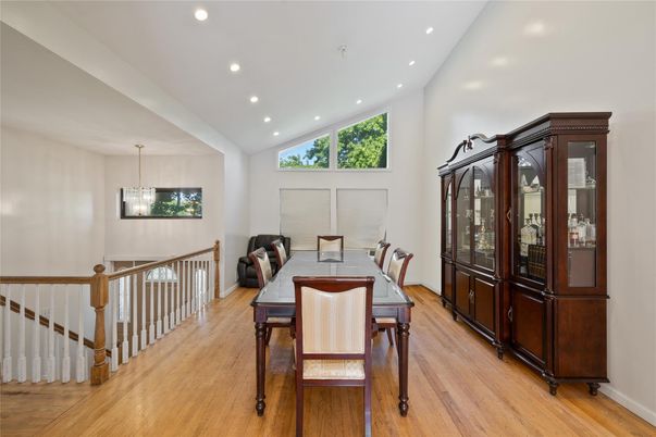 Dining room, Interior, Pendant Lights, Recessed Lighting, Wood Texture Flooring