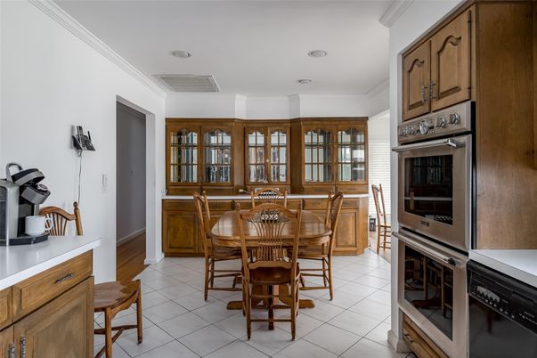 Dining room, Interior, Kitchen, Recessed Lighting