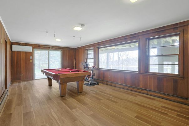 Billiard Table, Game Room, Interior, Wood Texture Flooring, Wooden Walls
