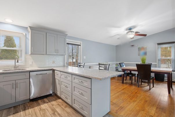 Dining room, Interior, Kitchen, Recessed Lighting, Wood Texture Flooring