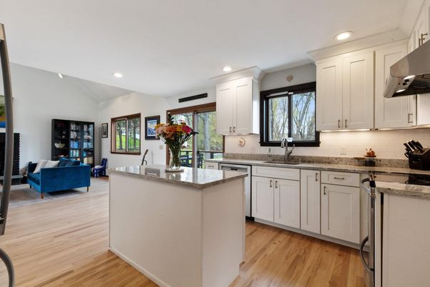 Interior, Kitchen, Living room, Recessed Lighting, Wood Texture Flooring