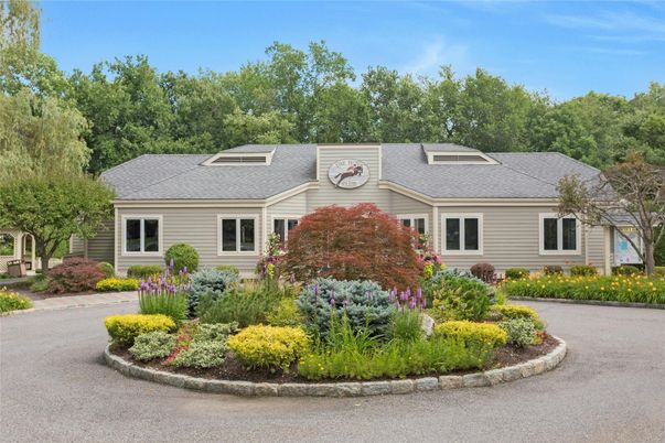 Exterior, Facade, Cape Cod