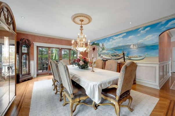 Chandelier, Dining room, Interior, Recessed Lighting, Wood Texture Flooring