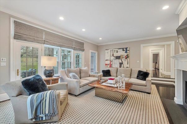 Fireplace, Interior, Living room, Recessed Lighting