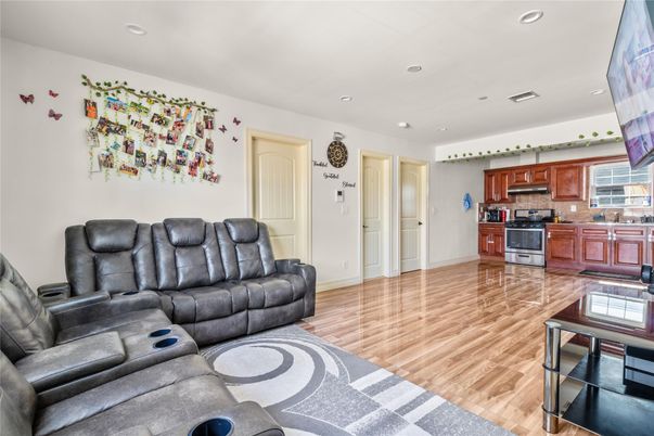 Interior, Kitchen, Living room, Recessed Lighting, Wood Texture Flooring