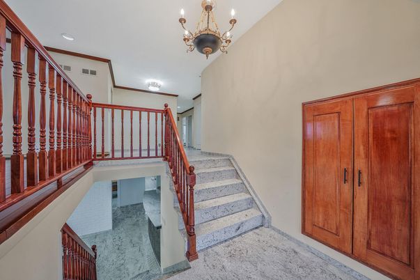 Chandelier, Interior, Recessed Lighting