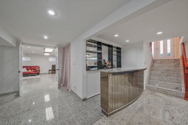 Interior, Recessed Lighting