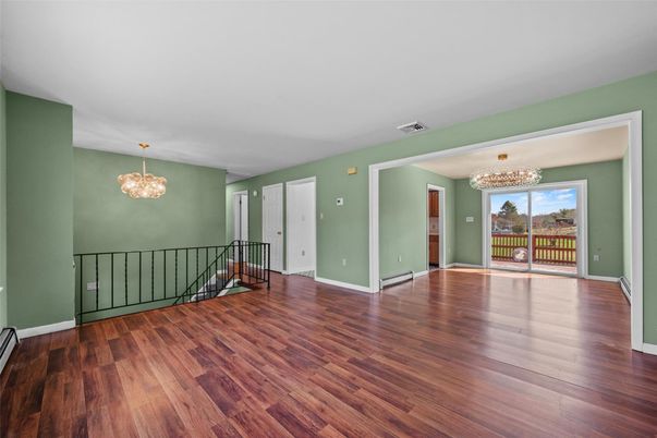 Chandelier, Empty room, Interior, Wood Texture Flooring