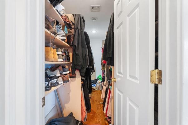 Interior, Recessed Lighting, Walk-in Closets