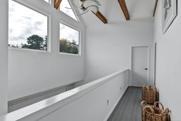 Interior, Wooden Beams