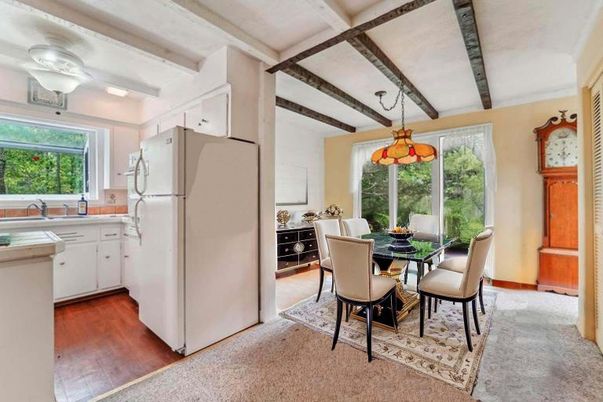 Dining room, Interior, Kitchen, Pendant Lights, Wooden Beams, Wood Texture Flooring