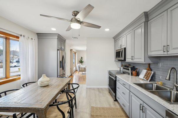Dining room, Interior, Kitchen, Recessed Lighting, Wood Texture Flooring