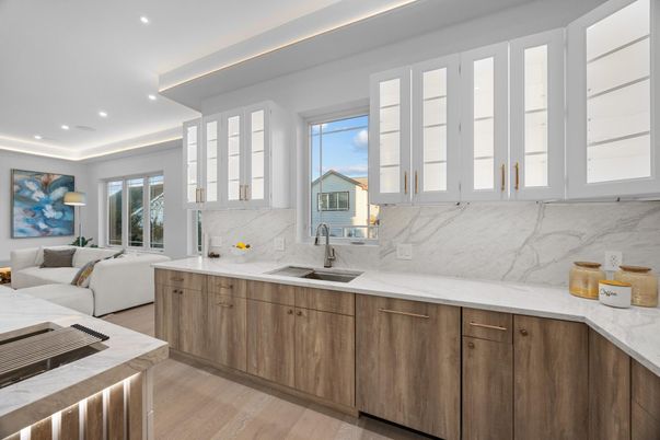 Interior, Kitchen, Living room, Marble Walls, Recessed Lighting, Wood Texture Flooring