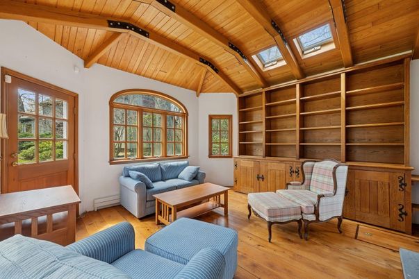 Interior, Living room, Wooden Beams, Wooden Ceilings, Wood Texture Flooring