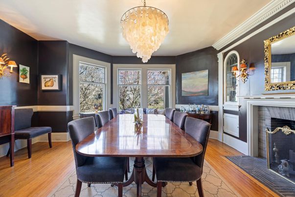 Chandelier, Dining room, Fireplace, Interior, Wood Texture Flooring