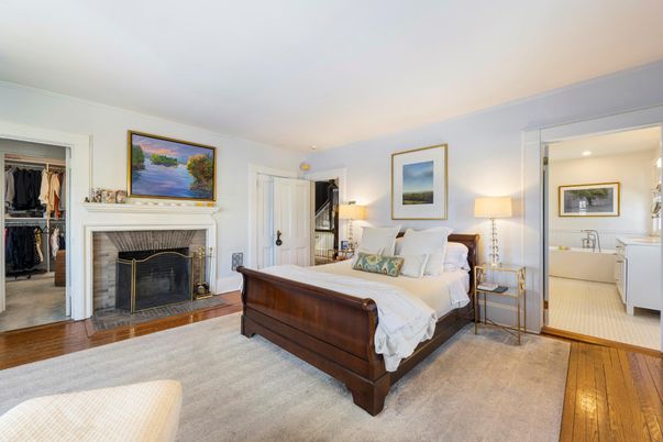 Bedroom, Fireplace, Interior, Recessed Lighting, Wood Texture Flooring