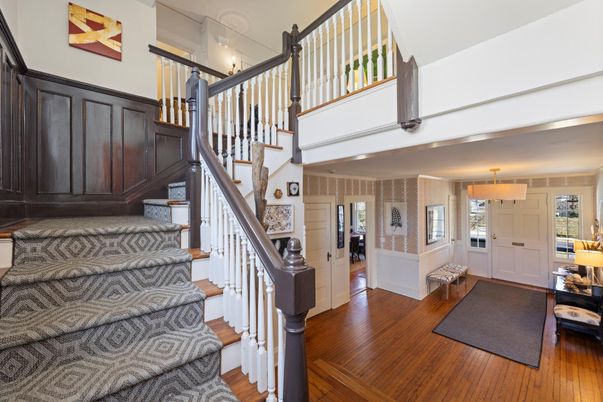 Chandelier, Interior, Wood Texture Flooring
