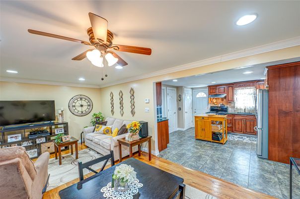 Interior, Kitchen, Living room, Recessed Lighting