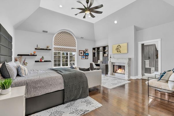 Bedroom, Fireplace, Interior, Recessed Lighting, Wood Texture Flooring