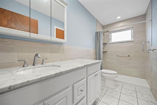 Bathroom, Dual Sink Vanities, Interior, Marble, Recessed Lighting