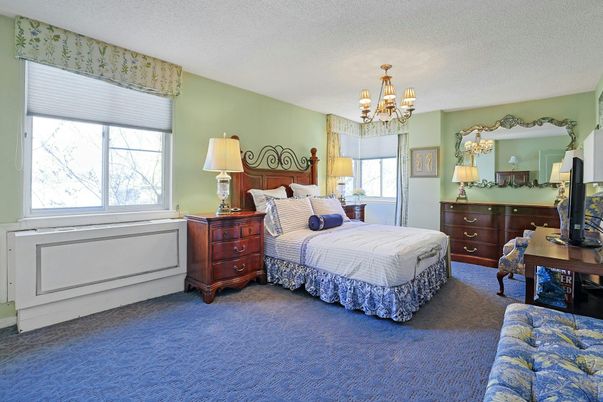 Bedroom, Chandelier, Interior