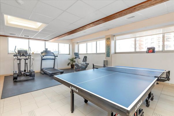 Fitness Equipment, Game Room, Interior, Recessed Lighting