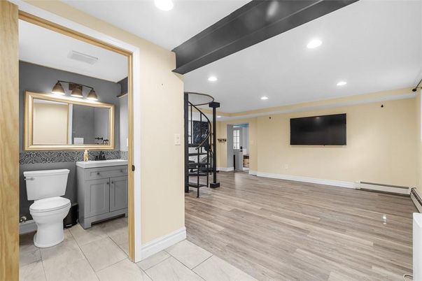 Bathroom, Interior, Recessed Lighting, Wood Texture Flooring