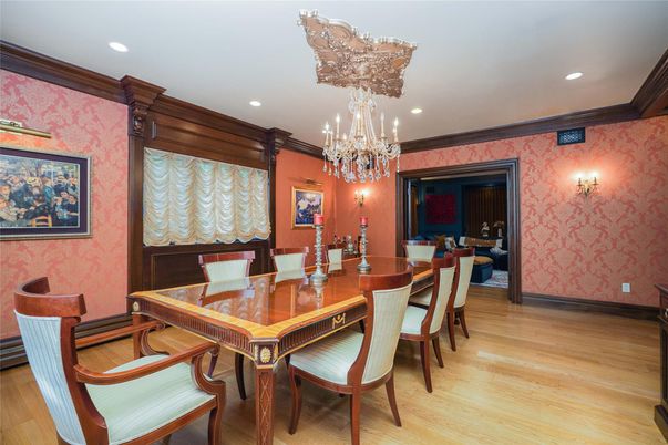 Chandelier, Dining room, Interior, Recessed Lighting, Wood Texture Flooring
