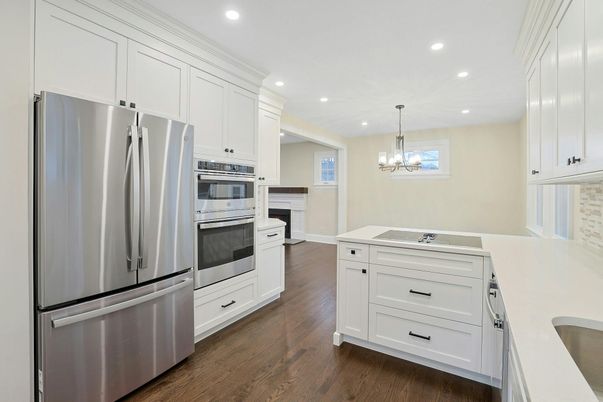 Chandelier, Interior, Kitchen, Pendant Lights, Recessed Lighting, Stainless Steel Appliances, Wood Texture Flooring