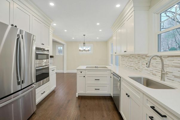 Chandelier, Interior, Kitchen, Pendant Lights, Recessed Lighting, Stainless Steel Appliances, Wood Texture Flooring