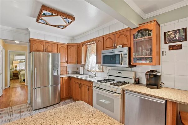 Interior, Kitchen, Stainless Steel Appliances, Wood Texture Flooring