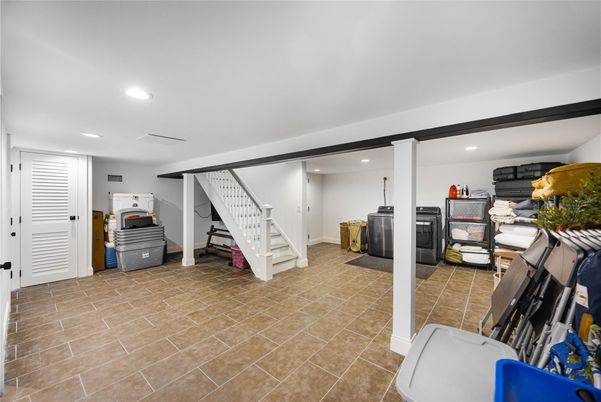 Interior, Recessed Lighting, Washer