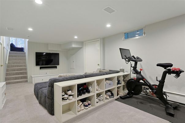 Fitness Equipment, Interior, Recessed Lighting