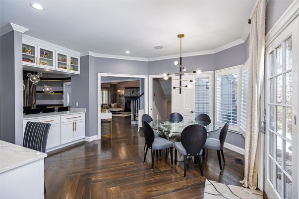 Dining room, Interior, Kitchen, Pendant Lights, Recessed Lighting, Wood Texture Flooring