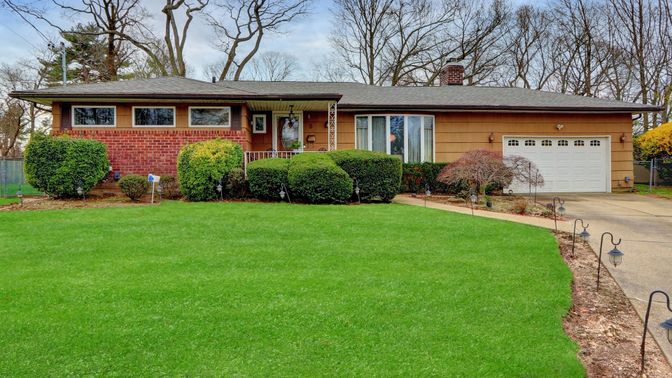 Attached, Exterior, Facade, Brick Facade, Ranch