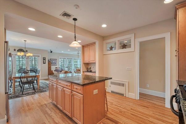 Chandelier, Dining room, Interior, Kitchen, Pendant Lights, Recessed Lighting, Wood Texture Flooring