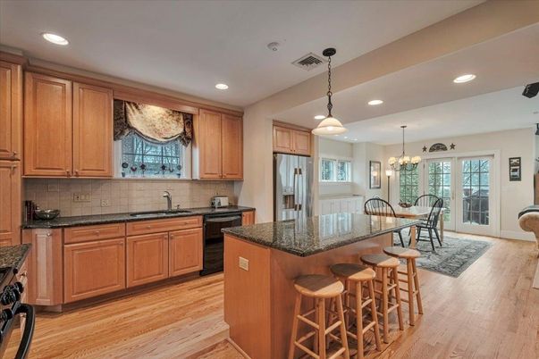 Chandelier, Dining room, Interior, Kitchen, Pendant Lights, Recessed Lighting, Wood Texture Flooring