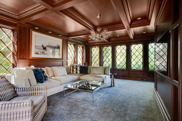 Chandelier, Interior, Living room, Recessed Lighting, Wooden Ceilings