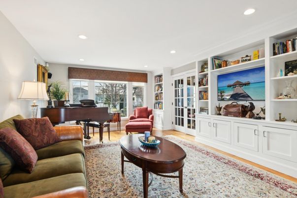 Interior, Living room, Piano, Recessed Lighting, Wood Texture Flooring