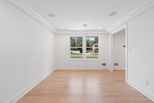 Empty room, Interior, Recessed Lighting, Wood Texture Flooring