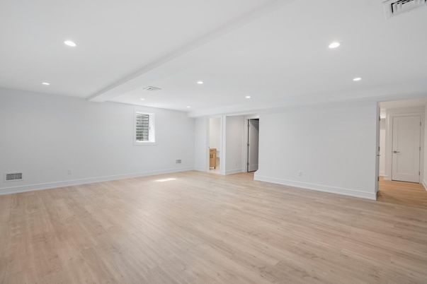 Empty room, Interior, Recessed Lighting, Wood Texture Flooring
