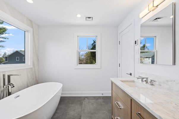 Bathroom, Dual Sink Vanities, Free Standing Baths, Interior, Recessed Lighting