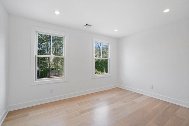 Empty room, Interior, Recessed Lighting, Wood Texture Flooring
