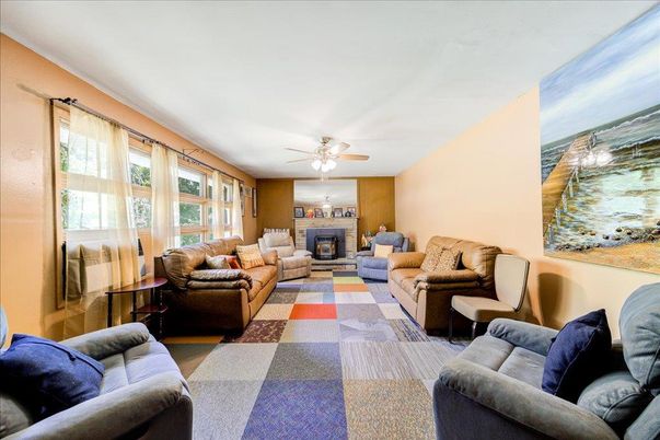 Fireplace, Interior, Living room