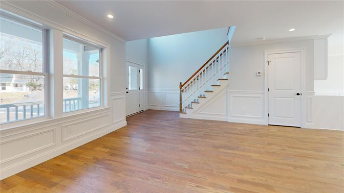 Empty room, Interior, Recessed Lighting, Wood Texture Flooring