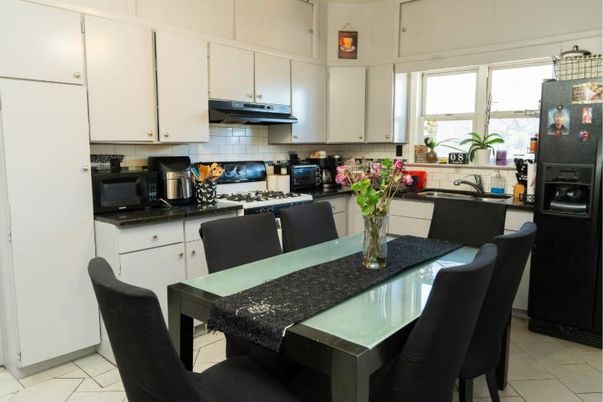 Dining room, Interior, Kitchen