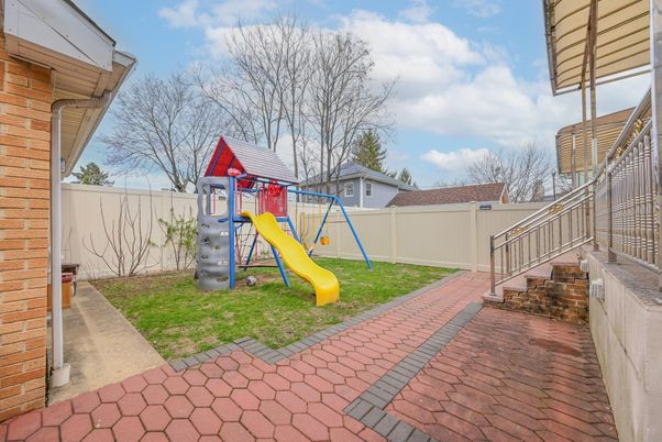 Backyard, Exterior, Playground