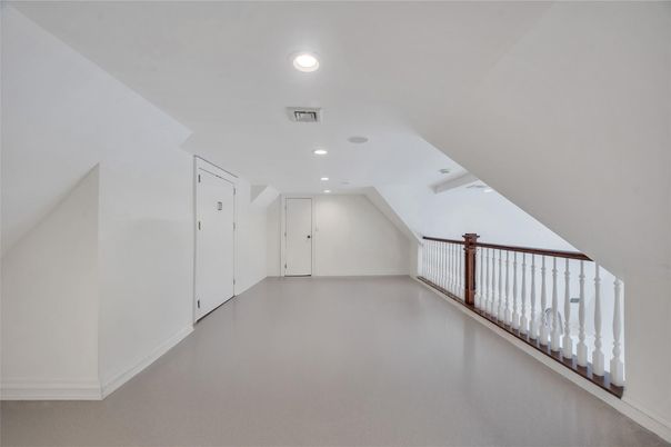 Interior, Recessed Lighting