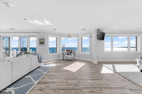 Chandelier, Interior, Living room, Recessed Lighting, Water, Wood Texture Flooring